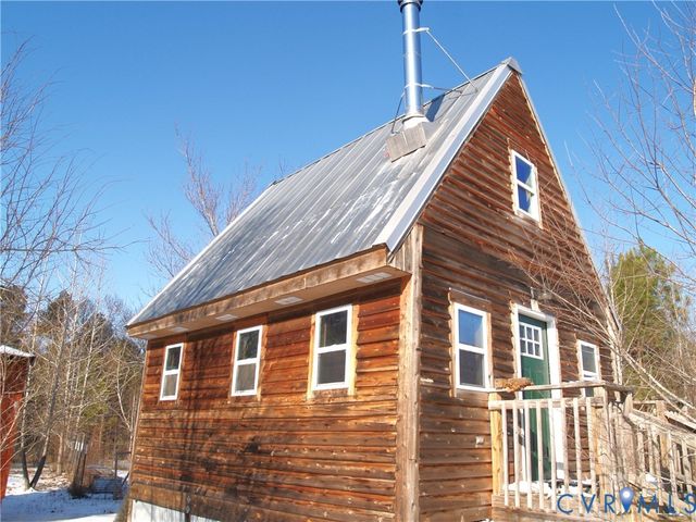 8020 Foxwell Rd, Providence Forge, VA 23140