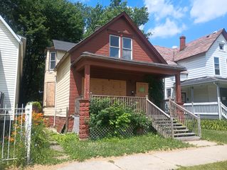 10920 S Wabash Avenue, Chicago, IL 60628