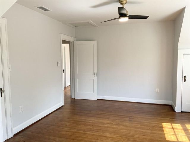 25 Benedict Place, Mobile, AL 36606