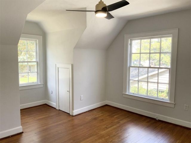 25 Benedict Place, Mobile, AL 36606