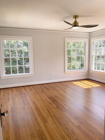 25 Benedict Place, Mobile, AL 36606