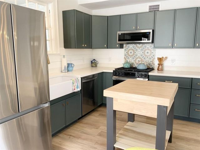 25 Benedict Place, Mobile, AL 36606