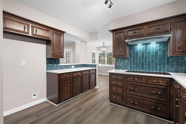 1006 Glouchester Lane, Houston, TX 77073