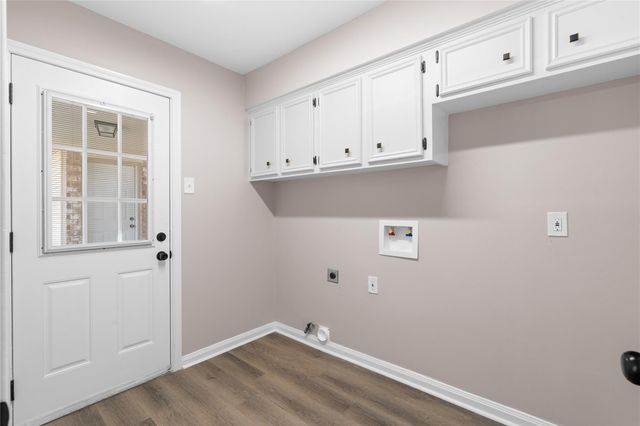 1006 Glouchester Lane, Houston, TX 77073