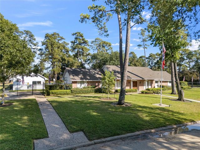 1006 Glouchester Lane, Houston, TX 77073