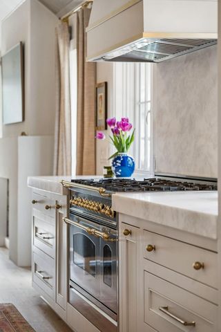 1020 S Shem Drive, Mount Pleasant, SC 29464