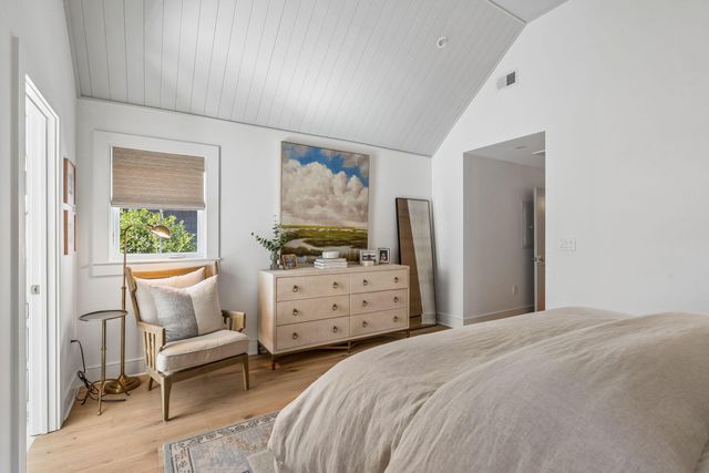 1020 S Shem Drive, Mount Pleasant, SC 29464