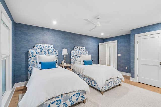 1020 S Shem Drive, Mount Pleasant, SC 29464