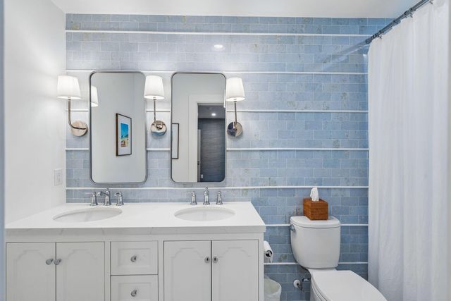 1020 S Shem Drive, Mount Pleasant, SC 29464