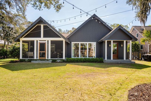 1020 S Shem Drive, Mount Pleasant, SC 29464