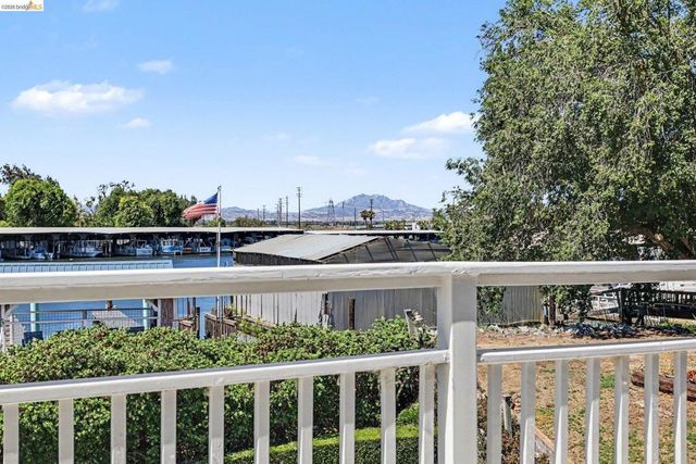 611 Riverview Pl, Bethel Island, CA 94511