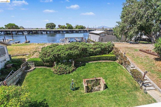 611 Riverview Pl, Bethel Island, CA 94511