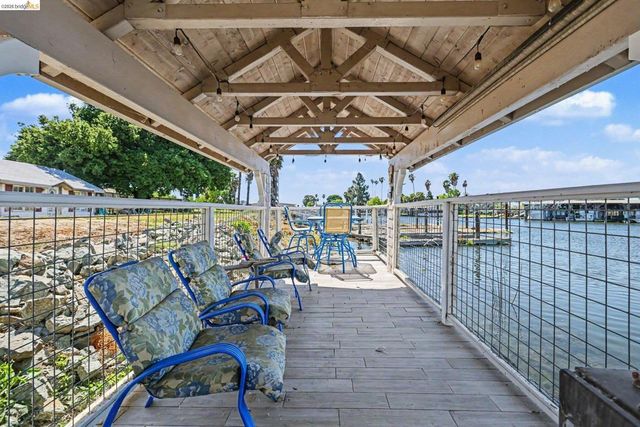 611 Riverview Pl, Bethel Island, CA 94511