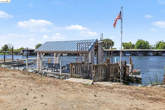 611 Riverview Pl, Bethel Island, CA 94511