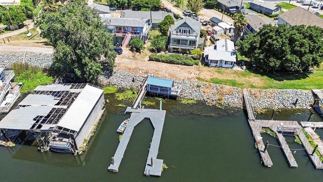 611 Riverview Pl, Bethel Island, CA 94511