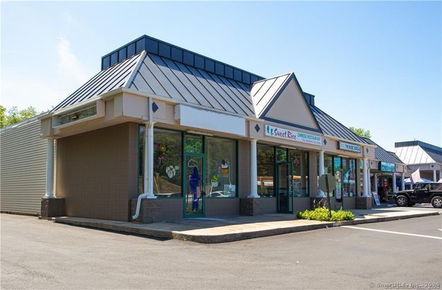 1 New London Road 14, Salem, CT 06420