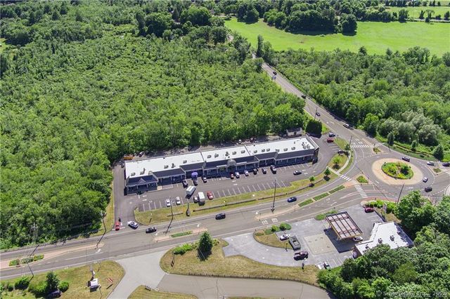 1 New London Road 14, Salem, CT 06420