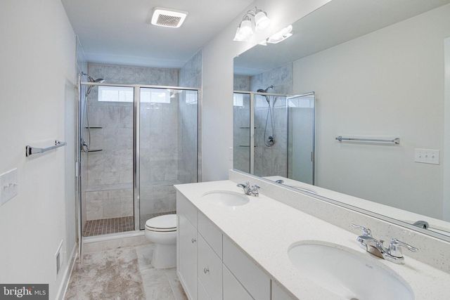 1576 MEADOWLARK GLEN RD, Dumfries, VA 22026