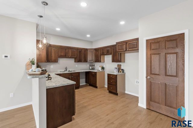 216 Ivy Ln Lane, Crooks, SD 57020