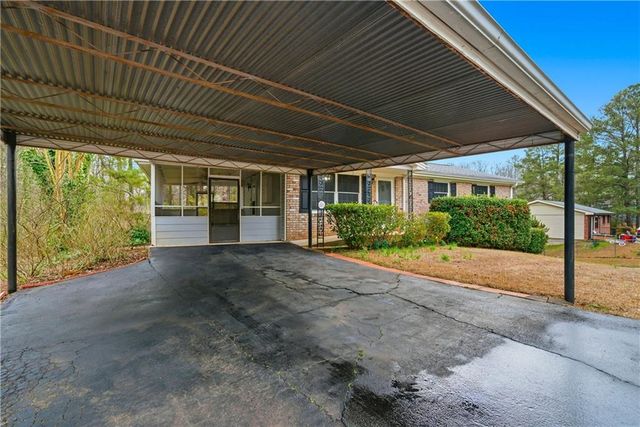 4141 Rebel Trail Drive, Douglasville, GA 30135