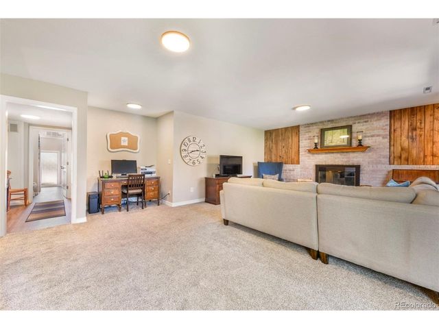 3826 Nuevo Dr, Colorado Springs, CO 80918