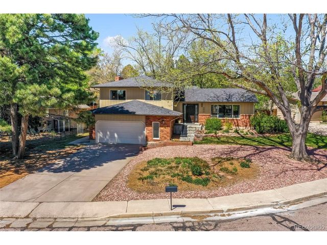 3826 Nuevo Dr, Colorado Springs, CO 80918