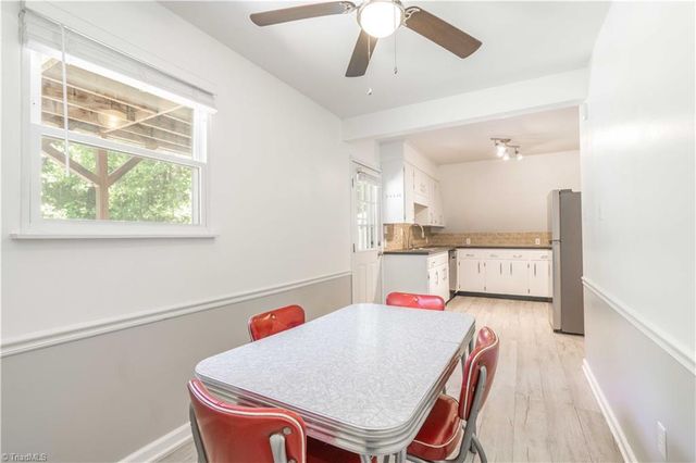 310 James Road, Clemmons, NC 27012