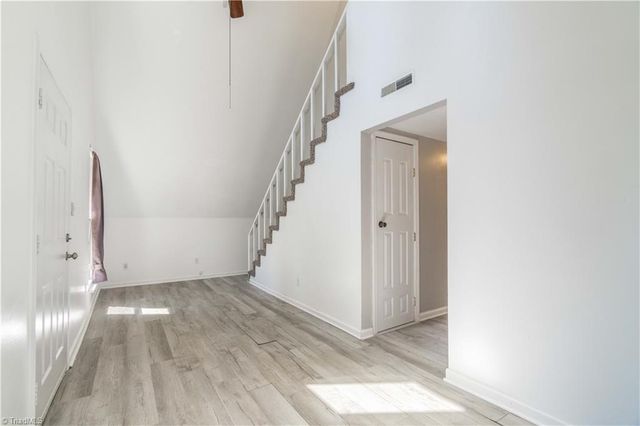 310 James Road, Clemmons, NC 27012