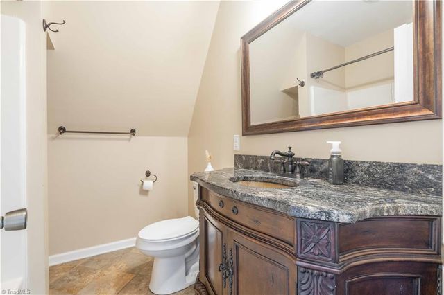 310 James Road, Clemmons, NC 27012