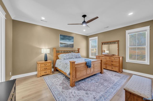 6432 Lenox Hill Way, Huntsville, AL 35806