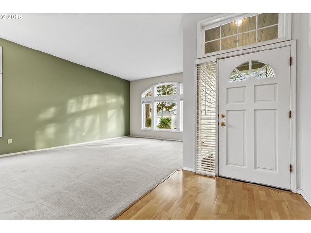 16751 Sw JORDAN Way, Tigard, OR 97224