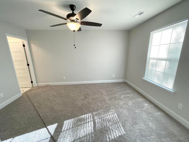 105 Biscayne Boulevard, Rossville, GA 30741
