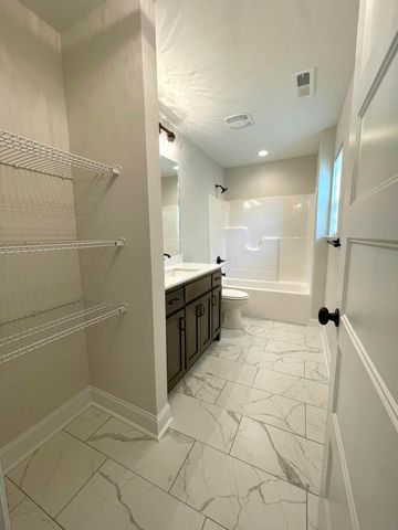 105 Biscayne Boulevard, Rossville, GA 30741