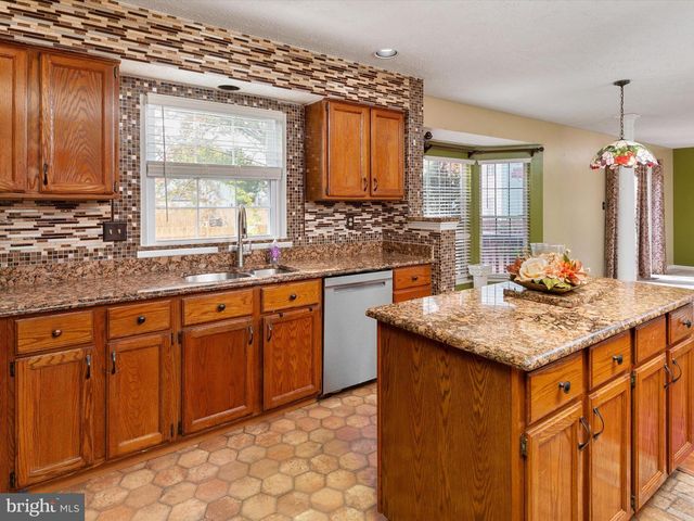 13214 EDDINGTON DR, Upper Marlboro, MD 20774