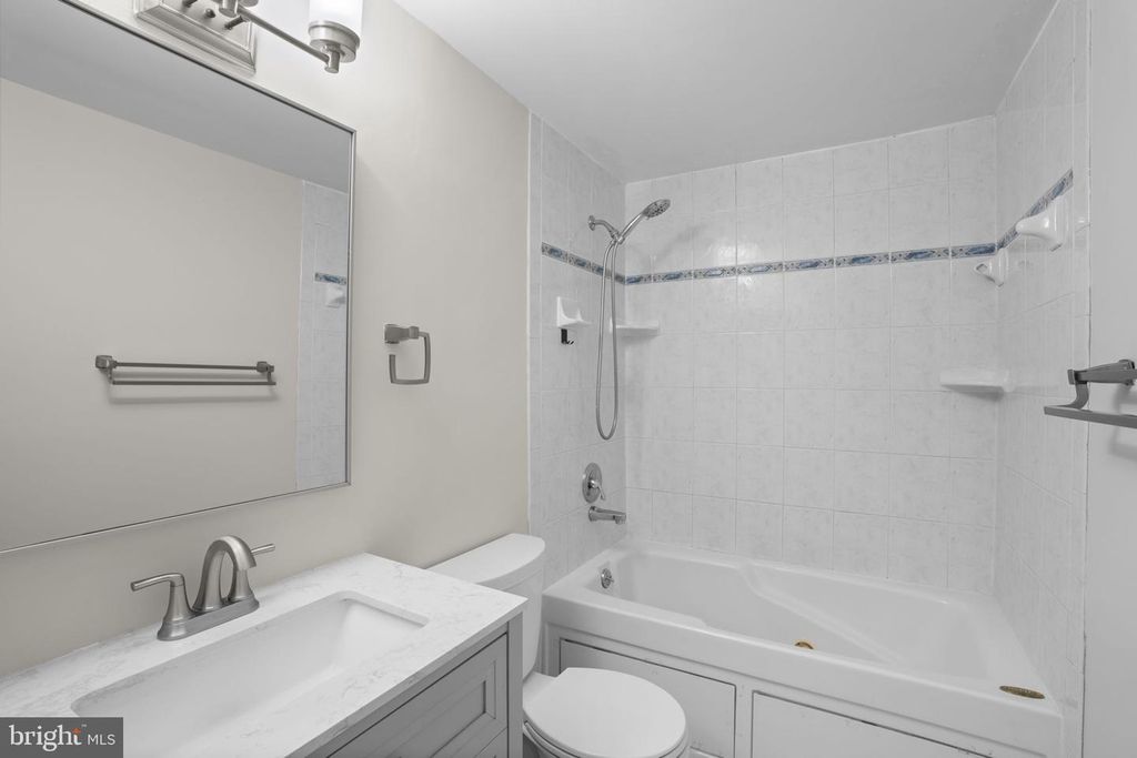 Image 23 of property listing at 8848 YOUNGSEA PL, Columbia, MD 21045