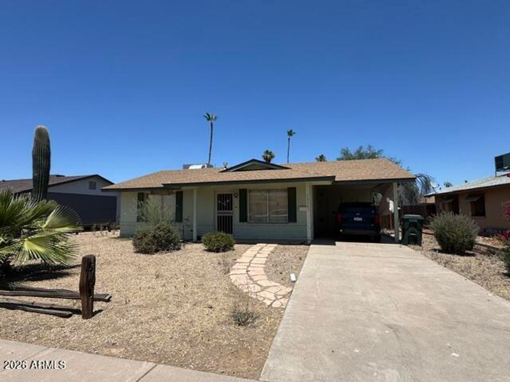 2324 W POINSETTIA Drive, Phoenix, AZ 85029