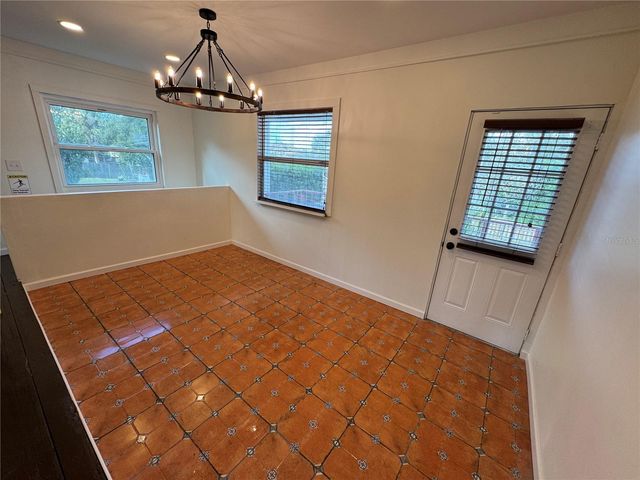 825 POINSETTIA DRIVE, Eustis, FL 32726