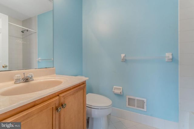 4203 GREENSPIRE LN, New Hope, PA 18938