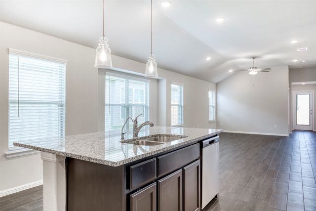 7108 Calshot Road, Pilot Point, TX 76258