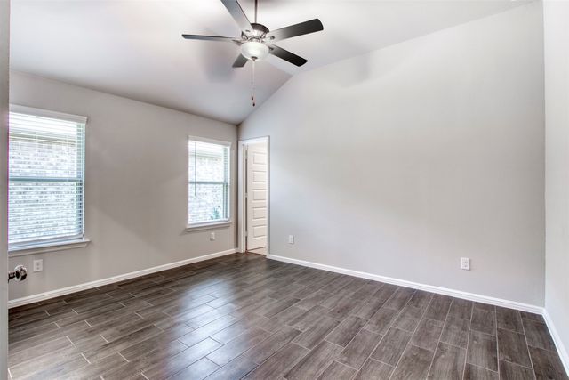 7108 Calshot Road, Pilot Point, TX 76258