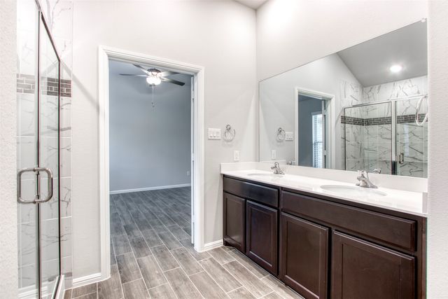 7108 Calshot Road, Pilot Point, TX 76258