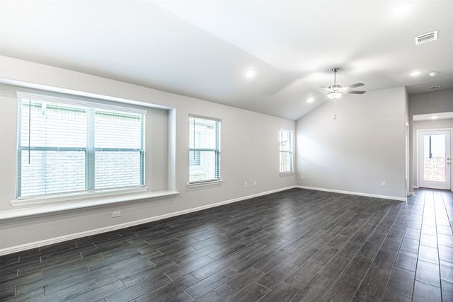 7108 Calshot Road, Pilot Point, TX 76258