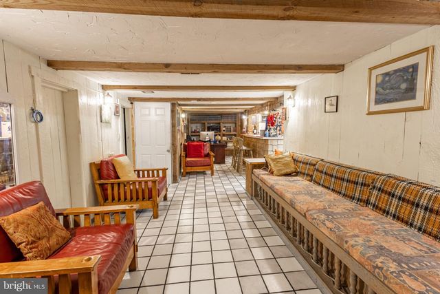 33 KINGSBRIDGE DR, Burlington Township, NJ 08016