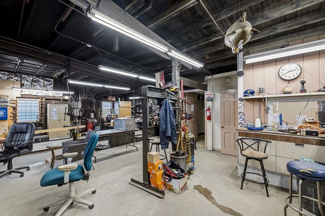 213 Peckham St, Fall River, MA 02724