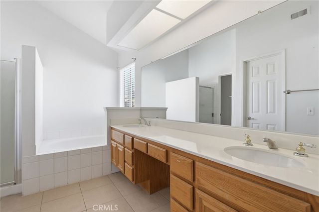 9586 Shadow Springs Drive, Moreno Valley, CA 92557