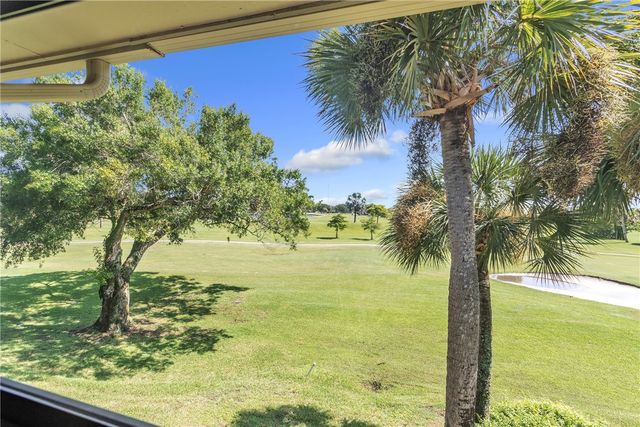 25 Plantation Drive 203, Vero Beach, FL 32966