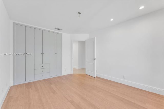 1003 Trailmore Ln, Weston, FL 33326