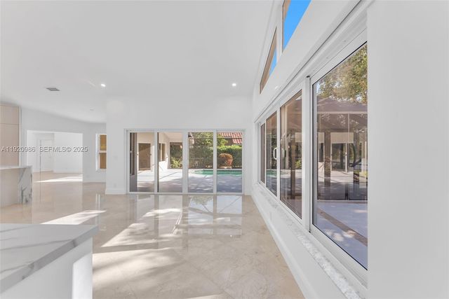 1003 Trailmore Ln, Weston, FL 33326