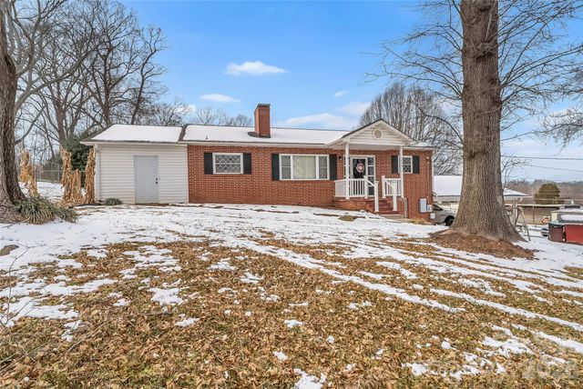 1640 W Nc 10 Highway, Newton, NC 28658