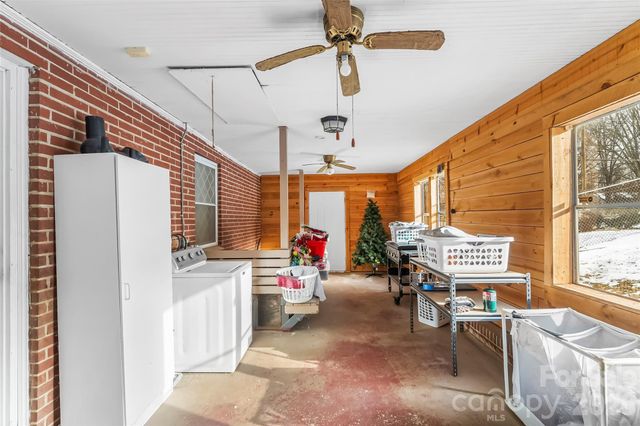 1640 W Nc 10 Highway, Newton, NC 28658